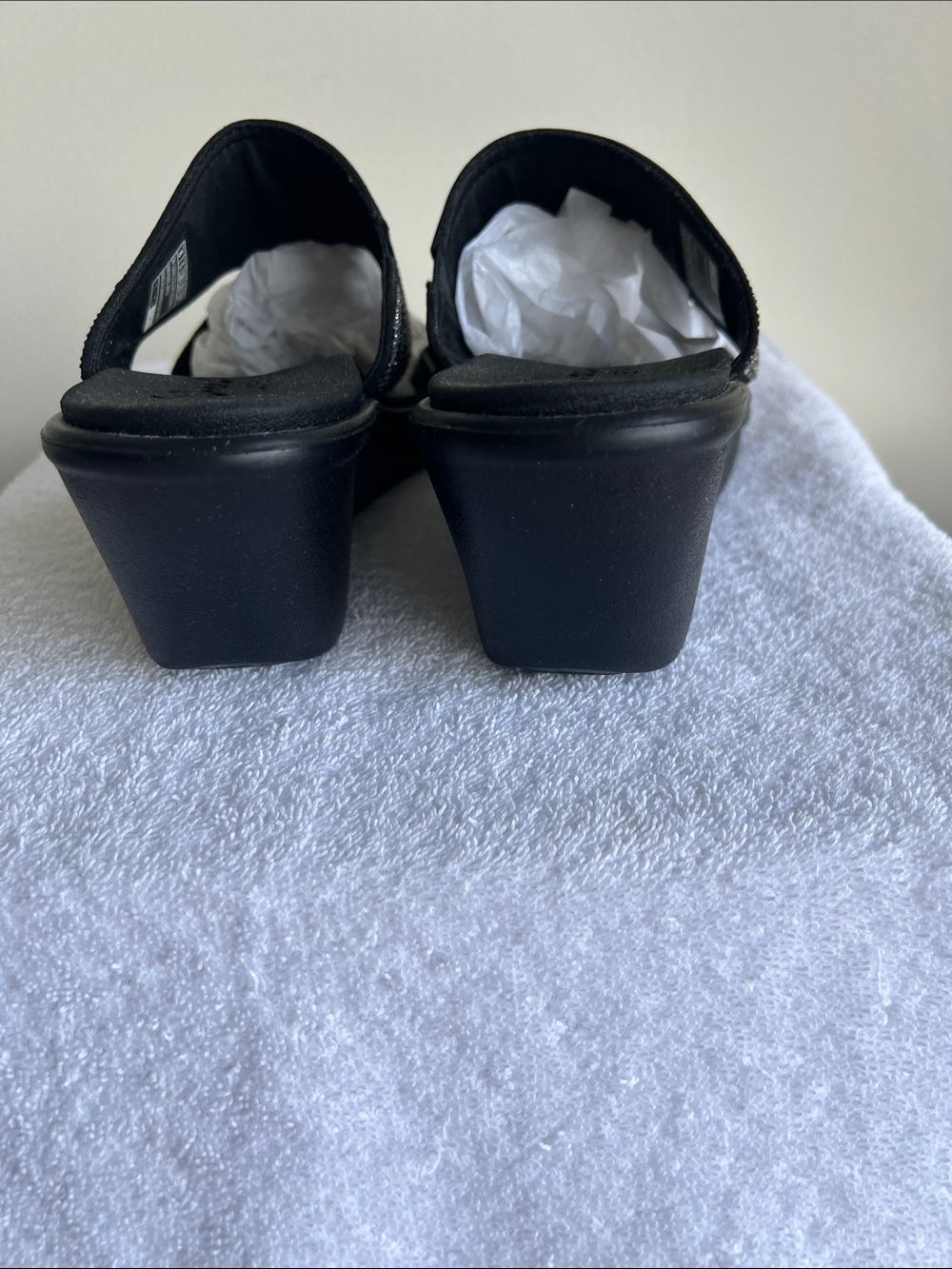Skechers Black Sparkle Double-Strap Slide Sandals - Picture 3 of 4
